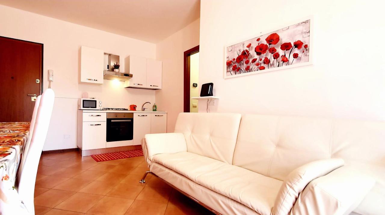 Appartamento Guest Holiday Filangieri 2 Reggio nell'Emilia Esterno foto